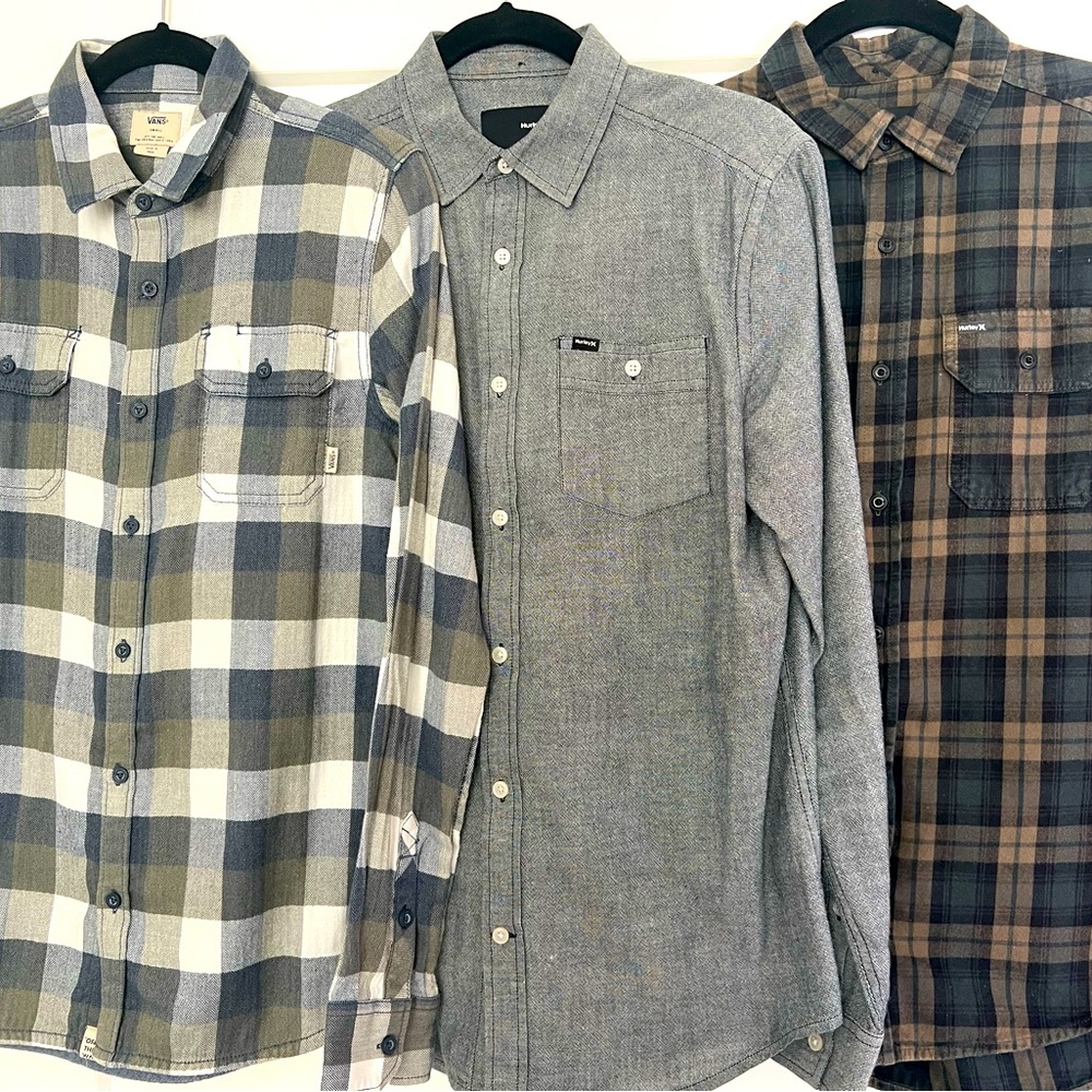 Vans Hurley men’s button shirt down size small lot of 3 flannel